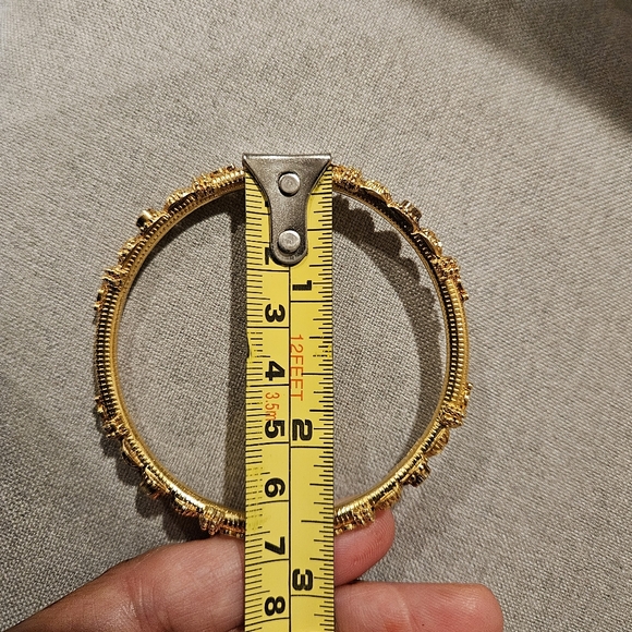 22 k gold bangle - Picture 5 of 7